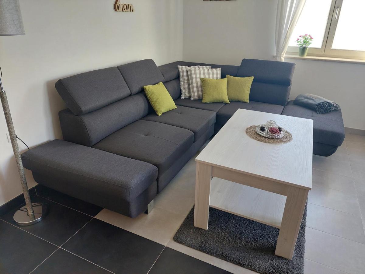 Gavza Sky View Apartment Cres Zewnętrze zdjęcie