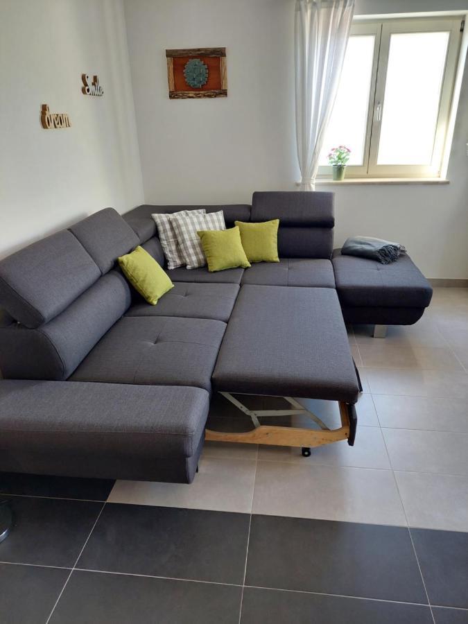 Gavza Sky View Apartment Cres Zewnętrze zdjęcie
