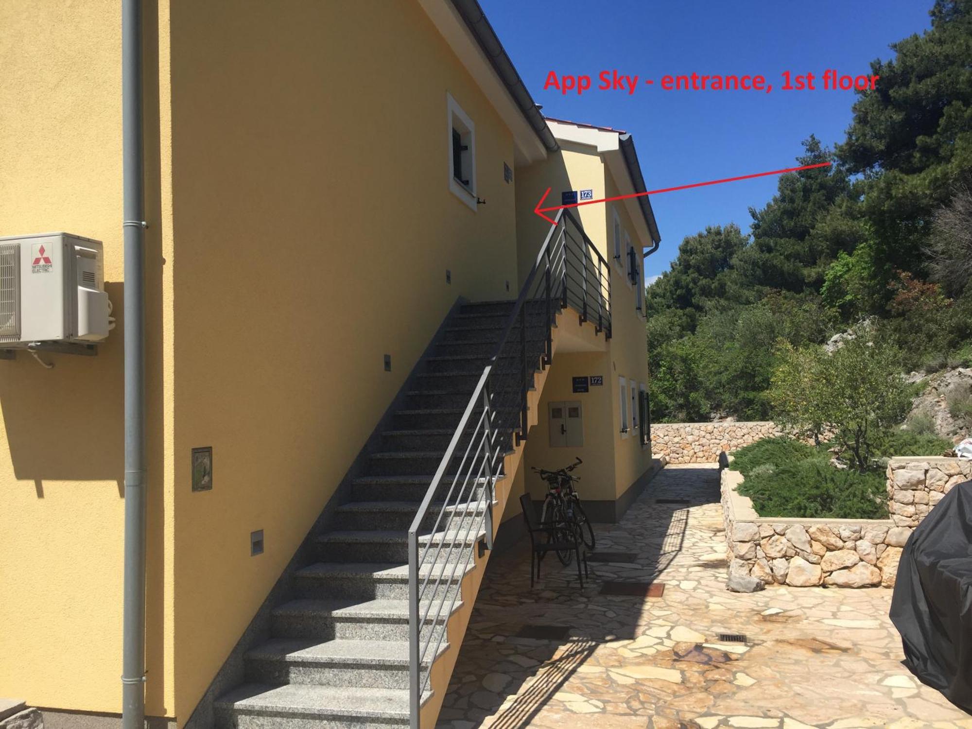 Gavza Sky View Apartment Cres Zewnętrze zdjęcie