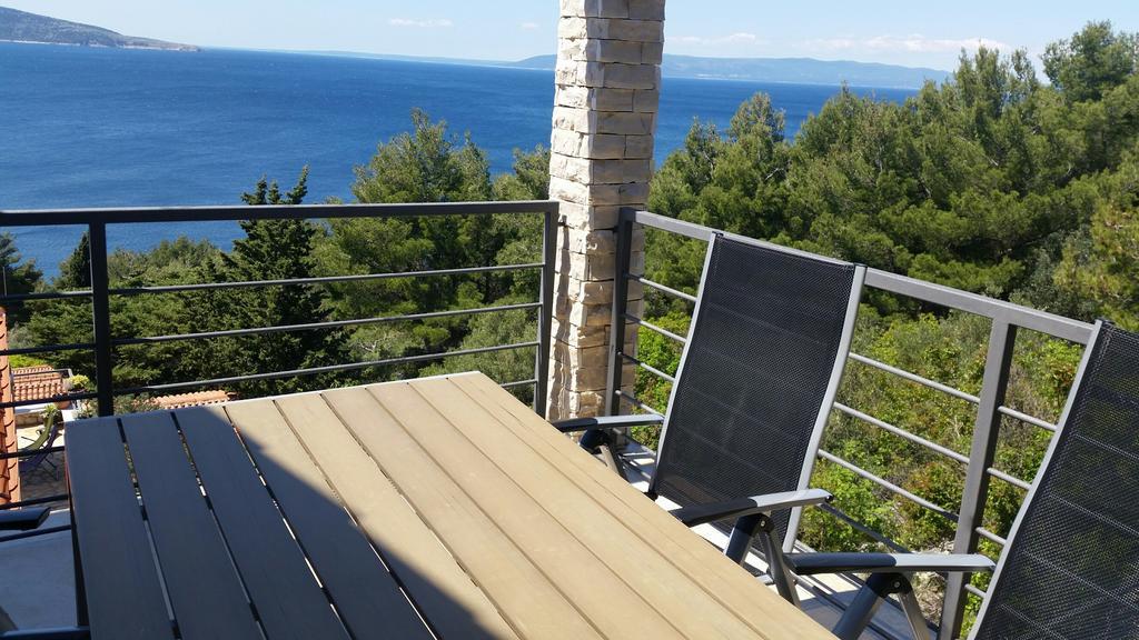 Gavza Sky View Apartment Cres Zewnętrze zdjęcie
