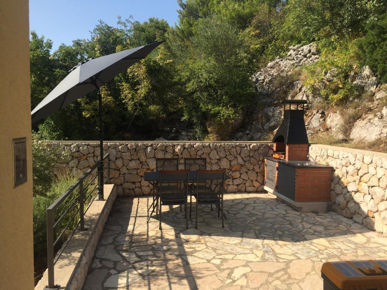 Gavza Sky View Apartment Cres Zewnętrze zdjęcie